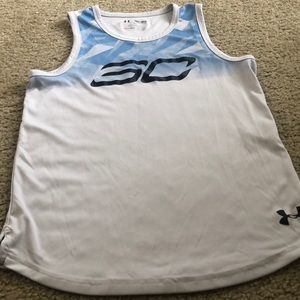 Boys Under Armour tank size medium